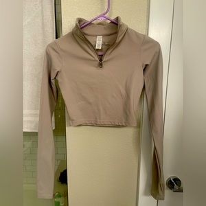 Athletic Cropped Quarter Zip